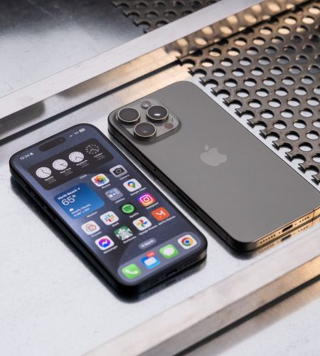 The iPhone 15 Pro case market is a minefield right now