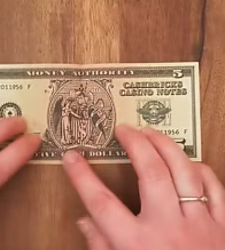 How To Make A Paper Heart Out Of Money-24?